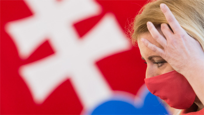 Čaputová suspende a Pčolinský de su cargo