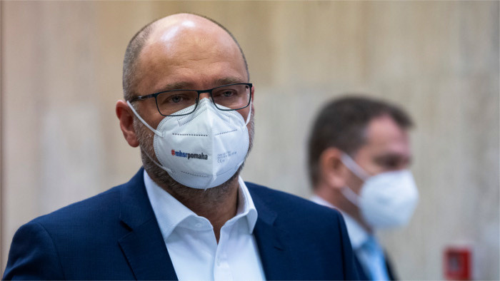 Si el primer ministro no dimite, los partidos SaS y Za ľudí (Por la gente) abandonarán el gobierno