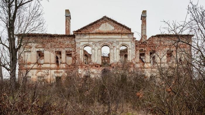 Châteaux po našom vychádza v novom rozšírenom vydaní