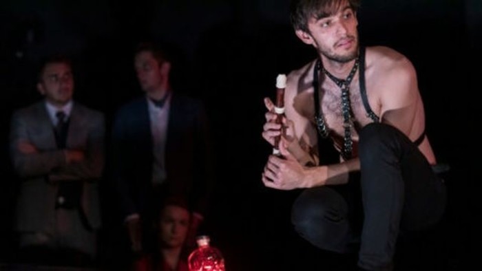 Online Hamlet-bemutató a Jókai Színházban! 