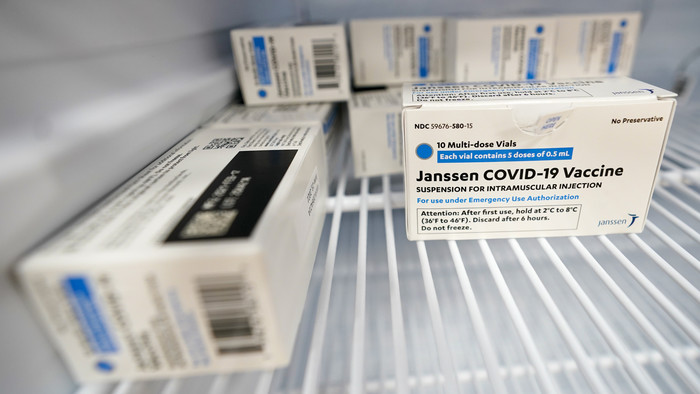 Spojené štáty prerušili očkovanie proti Covidu-19 vakcínou od firmy Johnson & Johnson