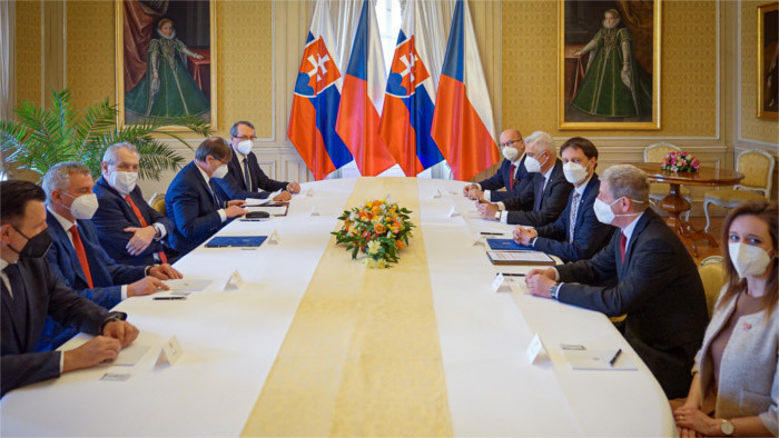 Voyage officiel du premier ministre en République tchèque