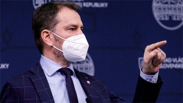 Глава Минфина И. Матович отстаивает свою позицию по вакцине Sputnik