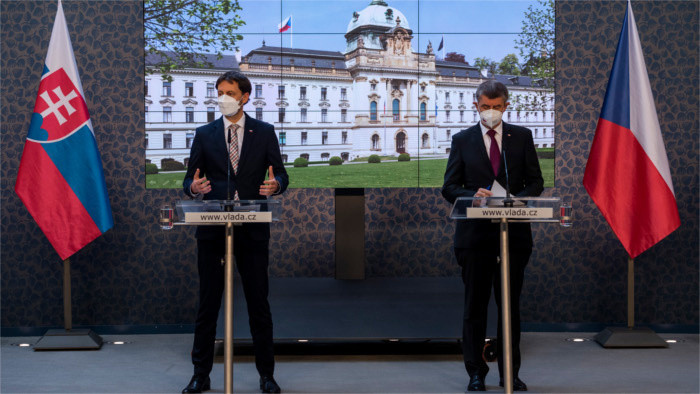 Des entretiens tchéco-slovaques à Prague