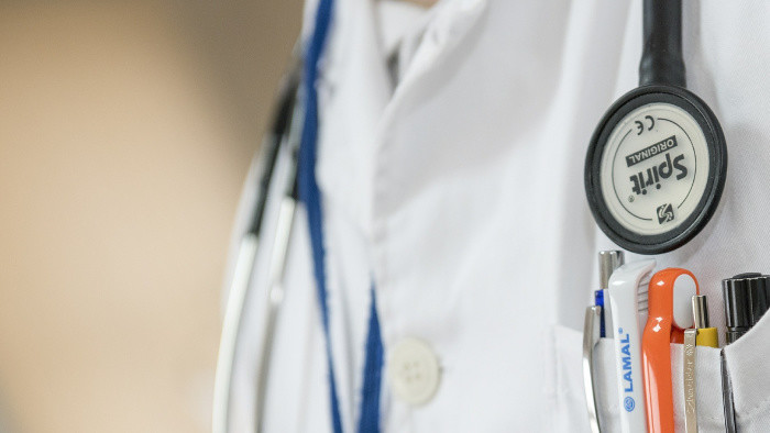 V považskobystrickej nemocnici pracujú s umelou šošovkou