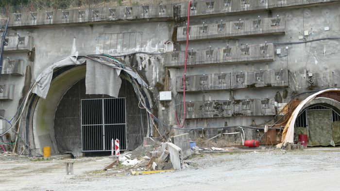 K veci: Tunel Višňové