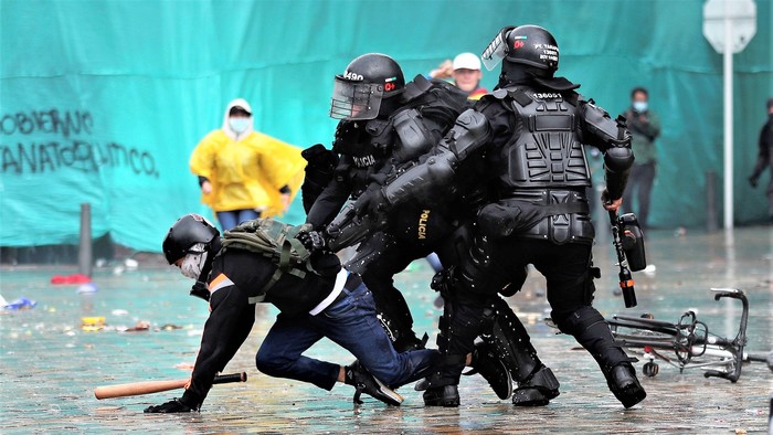 Kolumbia - násilné protesty