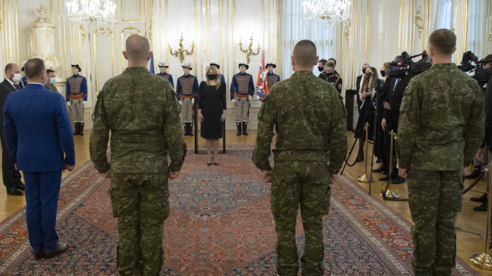V Klube vojenských výsadkárov zo Zlatých Moraviec majú zastúpenie seniori