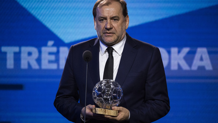 Na lavičku futbalového Slovana sa vracia Vladimír Weiss starší