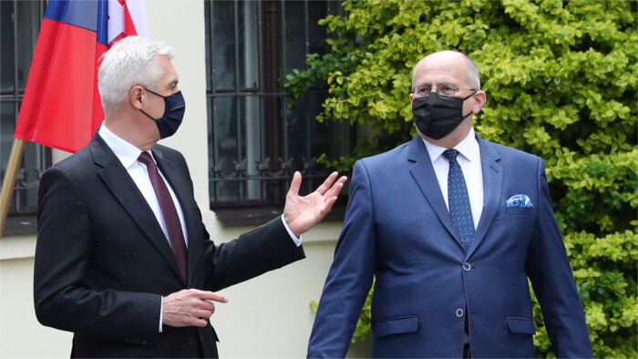 Diplomatie : rencontre des ministres des pays de Višegrad à Łódź