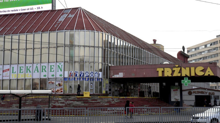 Budova Novej tržnice na Trnavskom mýte sa začína postupne revitalizovať