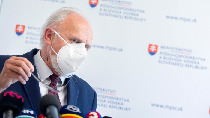 Ján  Mičovský to resign as Agriculture Minister