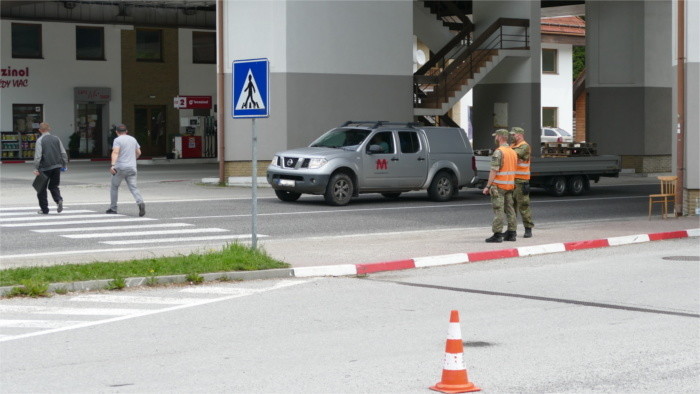 Do Česka na 24 hodín bez karantény  