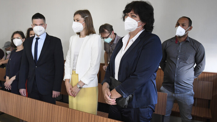 Kauza policajnej razie v osade v Moldave nad Bodovou
