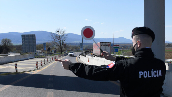 Pri vstupe na Slovensko budú platiť nové pravidlá