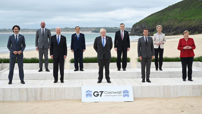 Több mint egymilliárd dózis koronavírus elleni vakcinát adományoznak a G7 tagországai