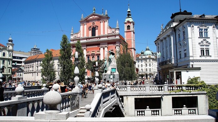 Invázia Juhoslovanskej armády proti Slovinsku