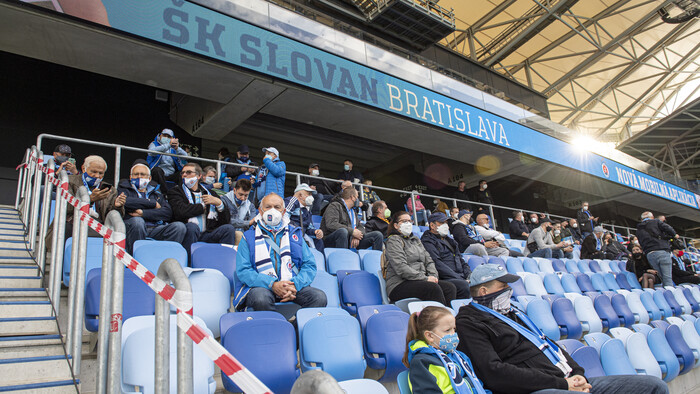 Futbalový Slovan podporí očkovaciu kampaň