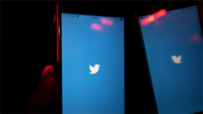 Los eslovacos pasan tres horas al día en las redes sociales