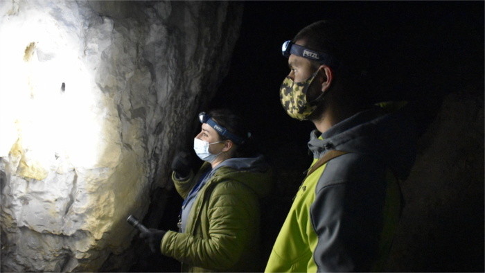 Hoy visitaremos una cueva muy interesante, llamada Siete (Sedmička)