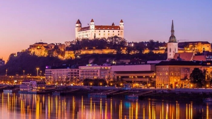 Szakértők szerint keresztet vethetünk a pozsonyi turizmusra