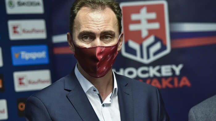 Šatan o hokejovej osemnástke