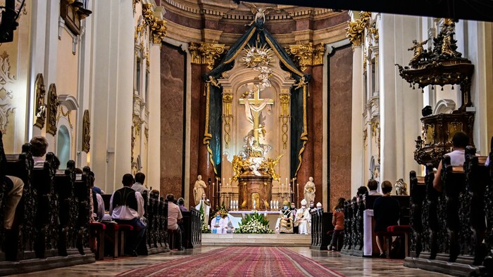 Dobrovoľníci v Šaštíne