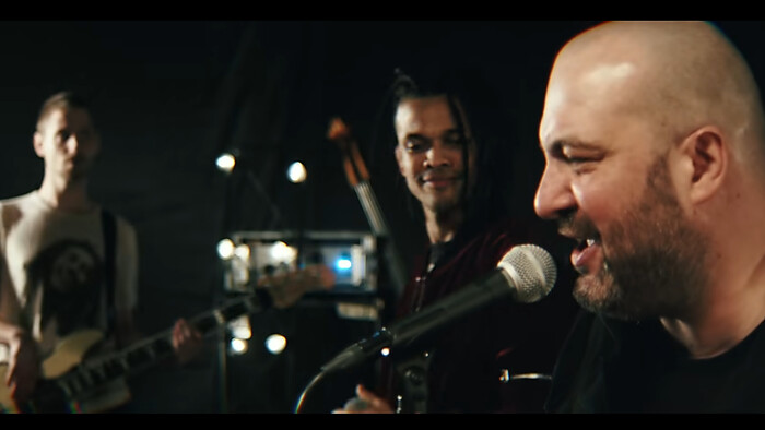 Naša hudba / IMT Smile a Ben Cristovao