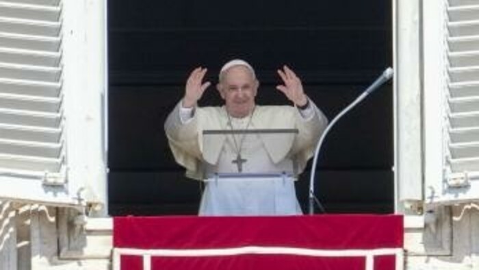 Kontakty - avízo / Nové posolstvá pápeža Františka