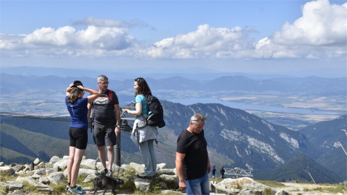 Signature d´un Fonds de soutien supplémentaire au tourisme