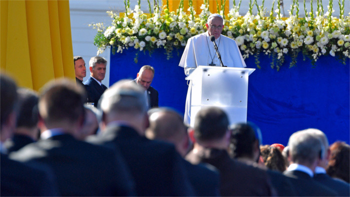 Primeros discursos del Santo Padre en Bratislava