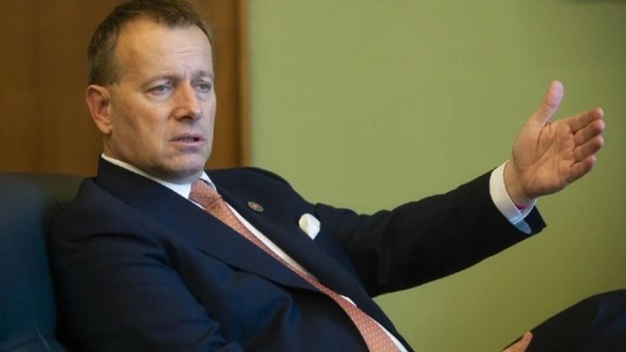 Milyen lenne a kormány Kollárék nélkül?