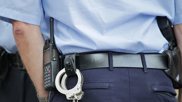 Policajti bez kamier na uniformách