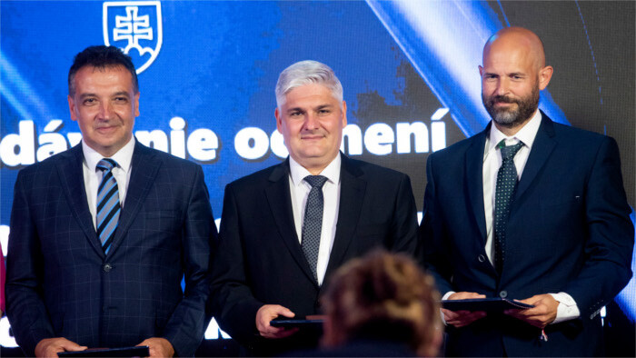 I.Korčok a remis des distinctions dans la sphère de la diplomatie économique