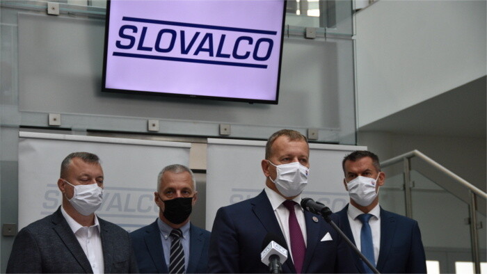 V Slovalcu pre ceny elektrickej energie obmedzujú výrobu