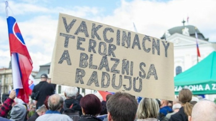 Hogyan változik egy negatív álláspont agresszív fellépéssé?
