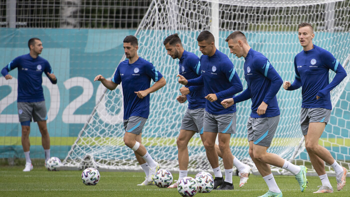 Futbal: reprezentácia pred kvalifikačným dvojzápasom