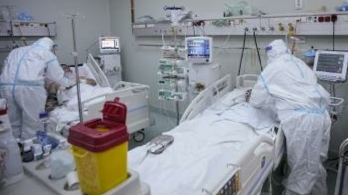 Ľudí s vážnym stavom ochorenia Covid 19 pribúda