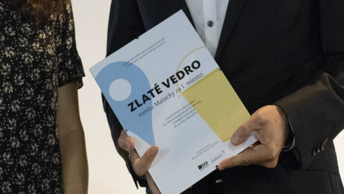 Ocenenie Zlaté vedro putovalo jedenástim samosprávam