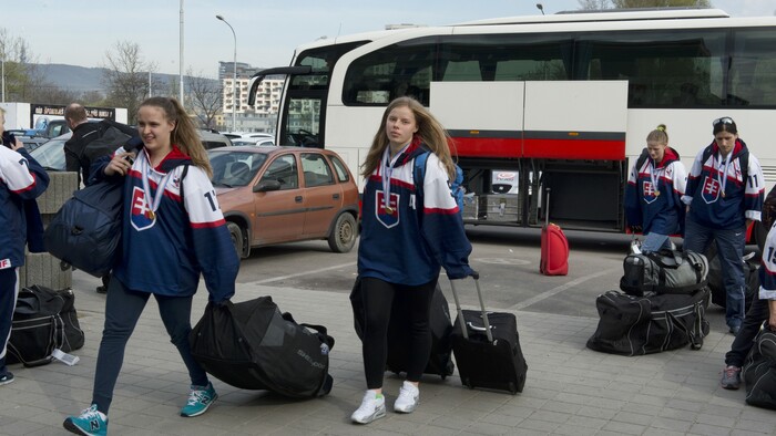Dievčenský hokejový víkend na Slovensku