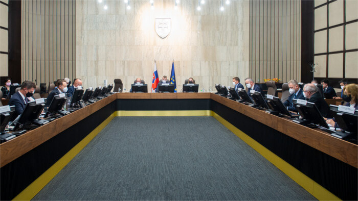 Правительство приняло проект бюджета на 2022 год