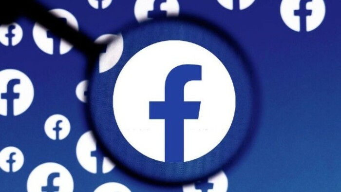 A Facebook szőnyeg alá söpri az oldal hibáit