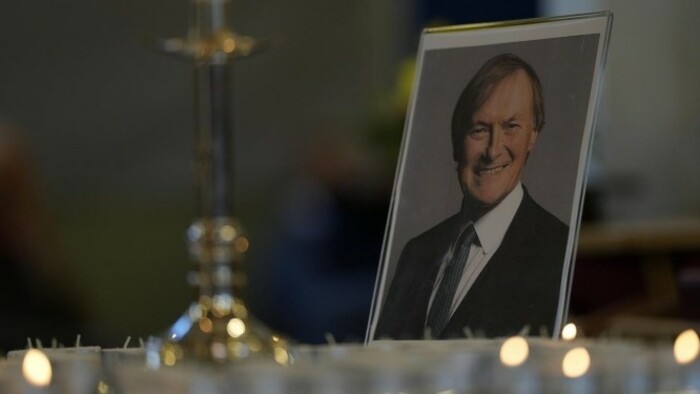 Terrorcselekményként kezelik David Amess parlamenti képviselő meggyilkolását