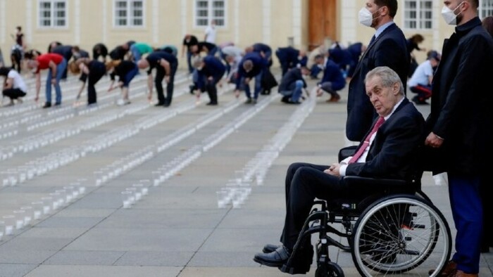 Továbbra is kórházi ellátásra szorul Miloš Zeman cseh államfő