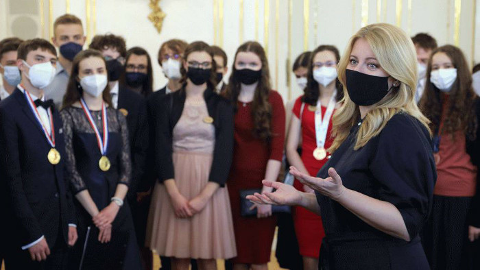Президент Чапутова встретилась с успешными студентами