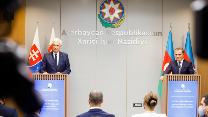 Korcok in Baku praises economic relations between Azerbaijan and Slovakia 