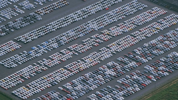 K veci: Kríza automobilového priemyslu