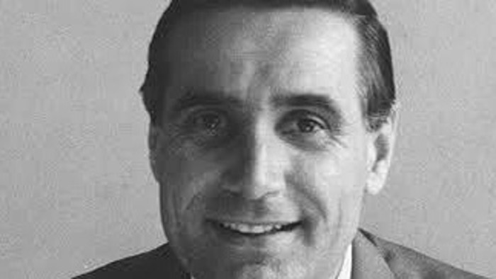 Rough poetry architect born at foothills of High Tatras