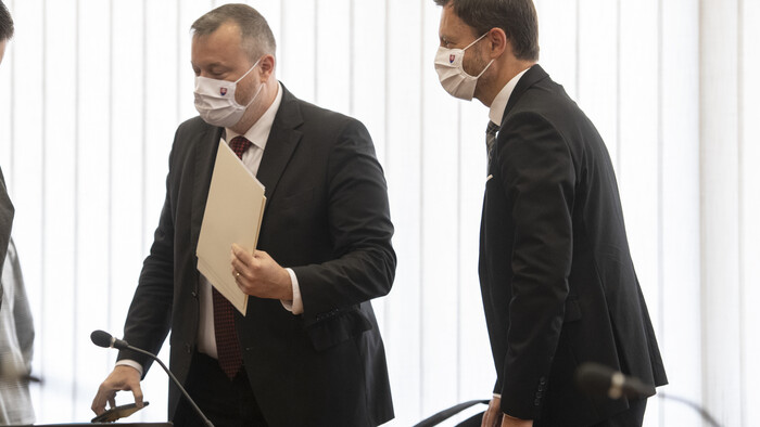 Klesol počet nezamestnaných