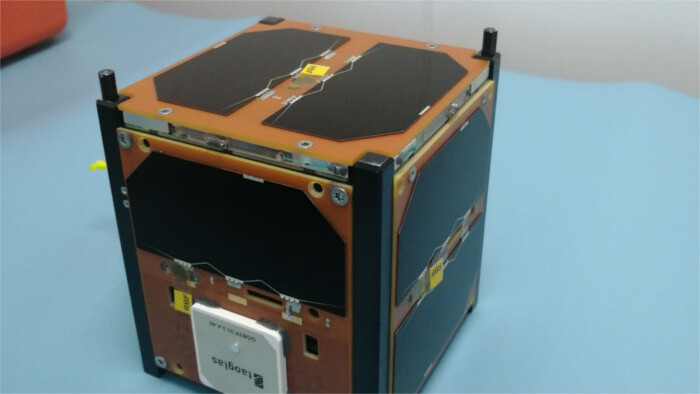 Nanosatellit GRBAlpha zeichnet Gammablitze auf